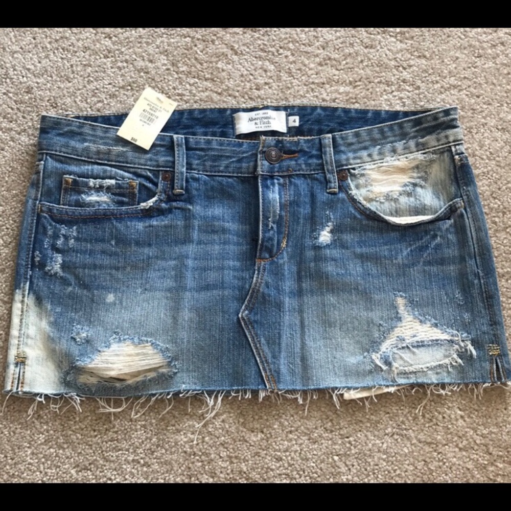 New with tags! Abercrombie mini jean skirt